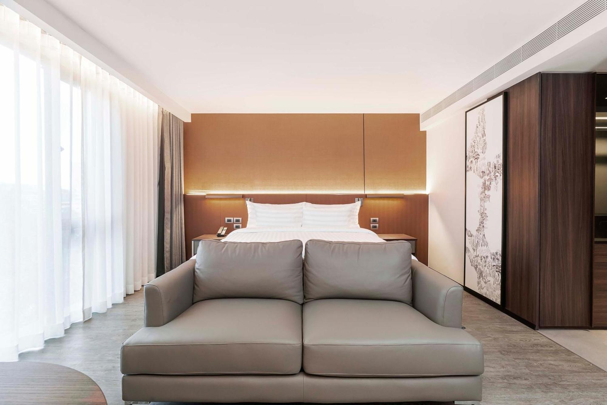 Gardina Asoke Hotel & Residence Bangkok Exterior foto