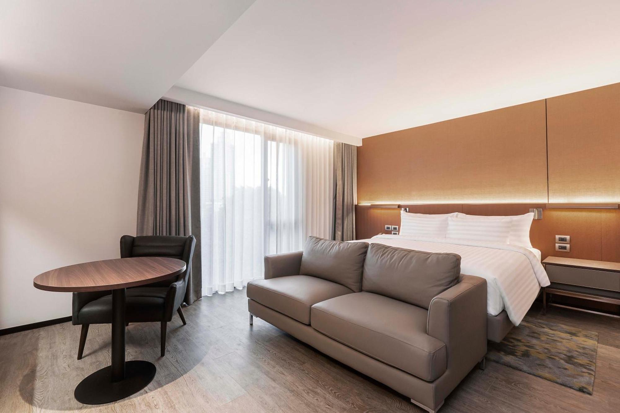 Gardina Asoke Hotel & Residence Bangkok Exterior foto